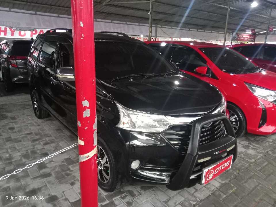2016 Daihatsu Xenia 1.3 R - Foto 1 dari 6