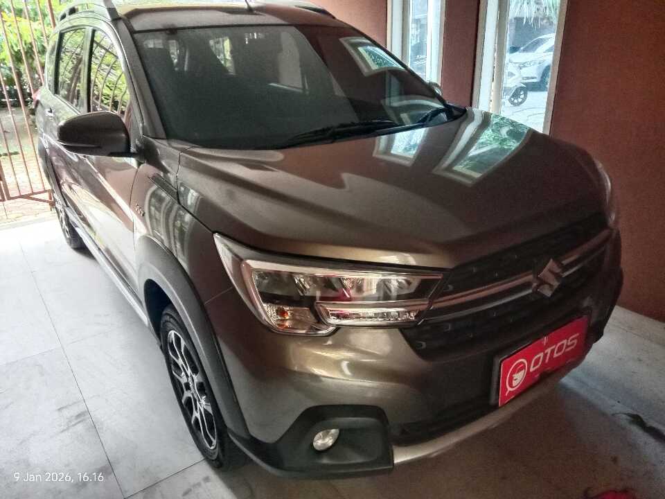 2020 Suzuki XL7 1.5 - Foto 1 dari 6