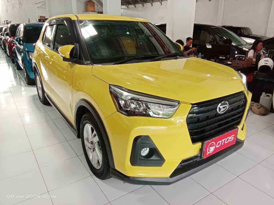2021 Daihatsu Rocky 1.2 X - Foto 1 dari 6