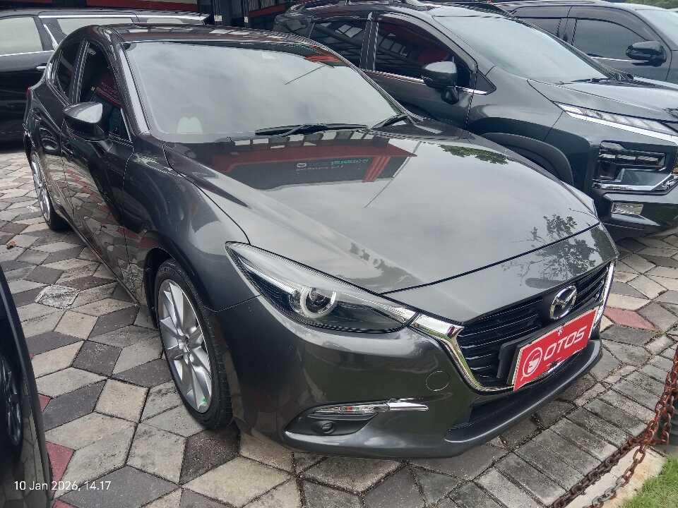 2017 Mazda 3 2.0 Skyactive-G Hatchback - Foto 1 dari 6