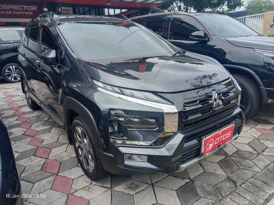 2024 Mitsubishi Xpander 1.5 Cross - Foto 1 dari 6