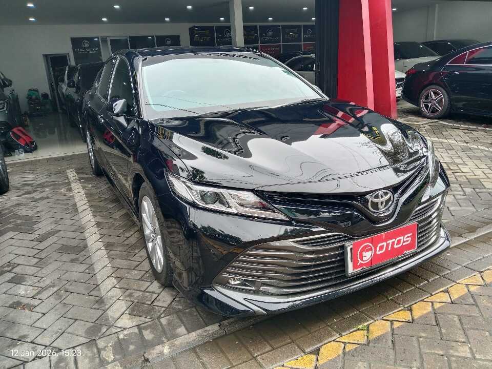 2019 Toyota Camry 2.5 V - Foto 1 dari 6