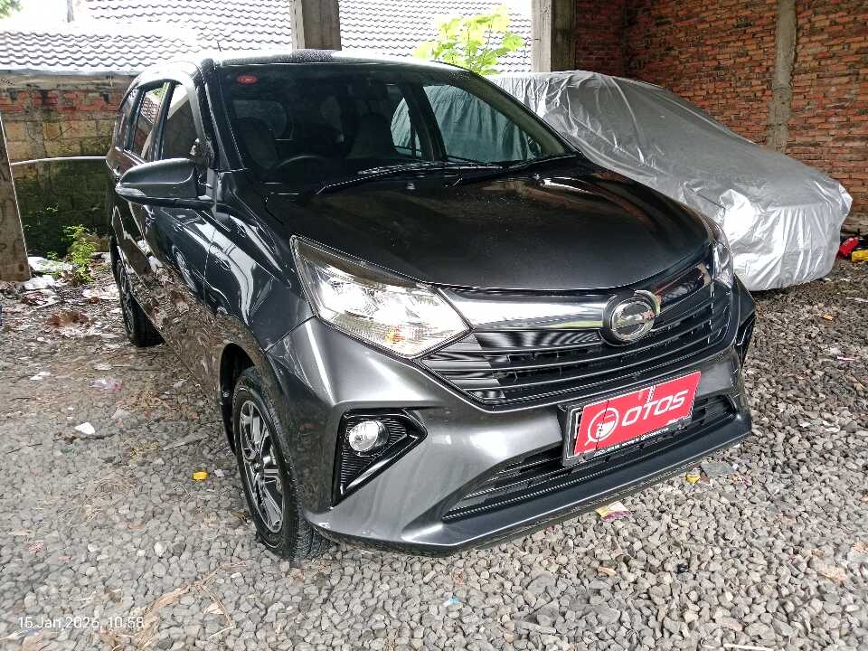 2022 Daihatsu Sigra 1.2 R