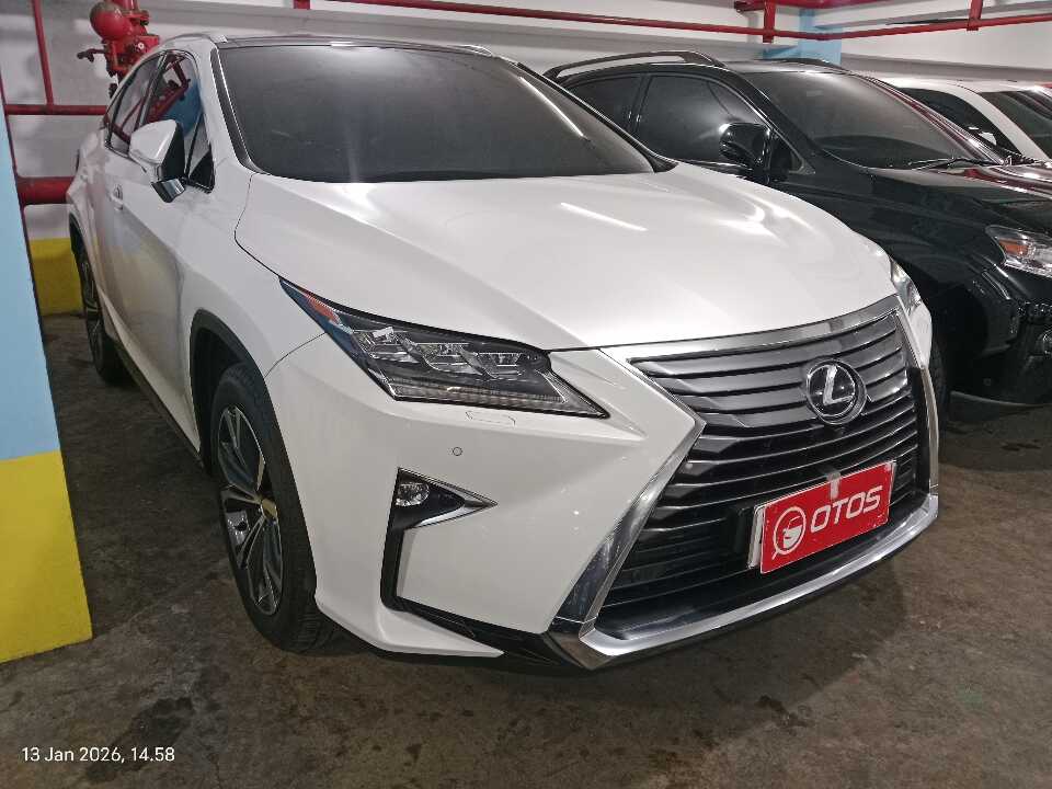2016 Lexus RX 200t 2.0 - Foto 1 dari 6