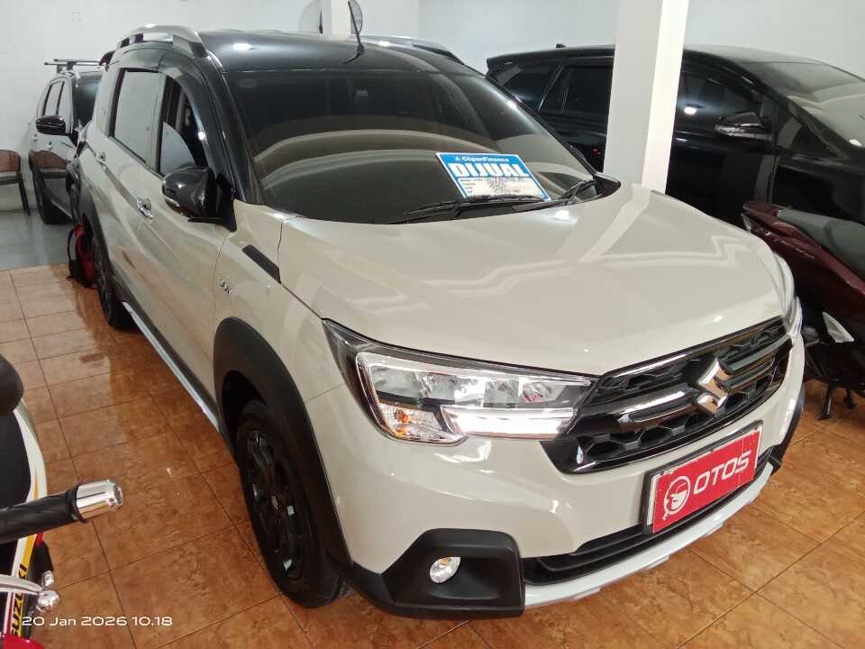 2023 Suzuki XL7 1.5 Alpha - Foto 1 dari 6