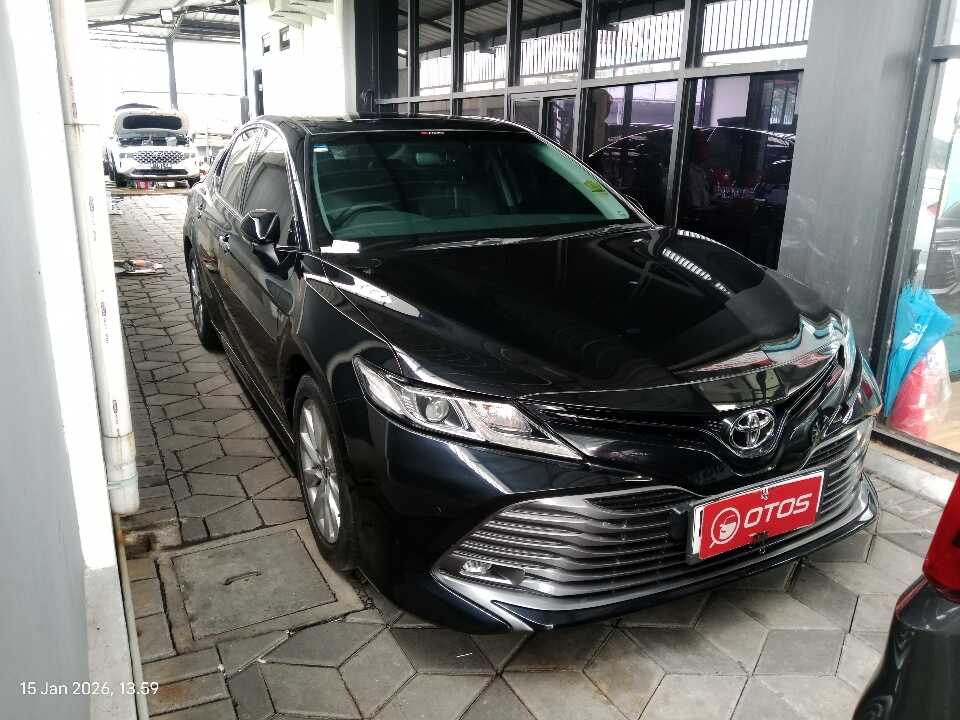 2020 Toyota Camry 2.5 V - Foto 1 dari 6