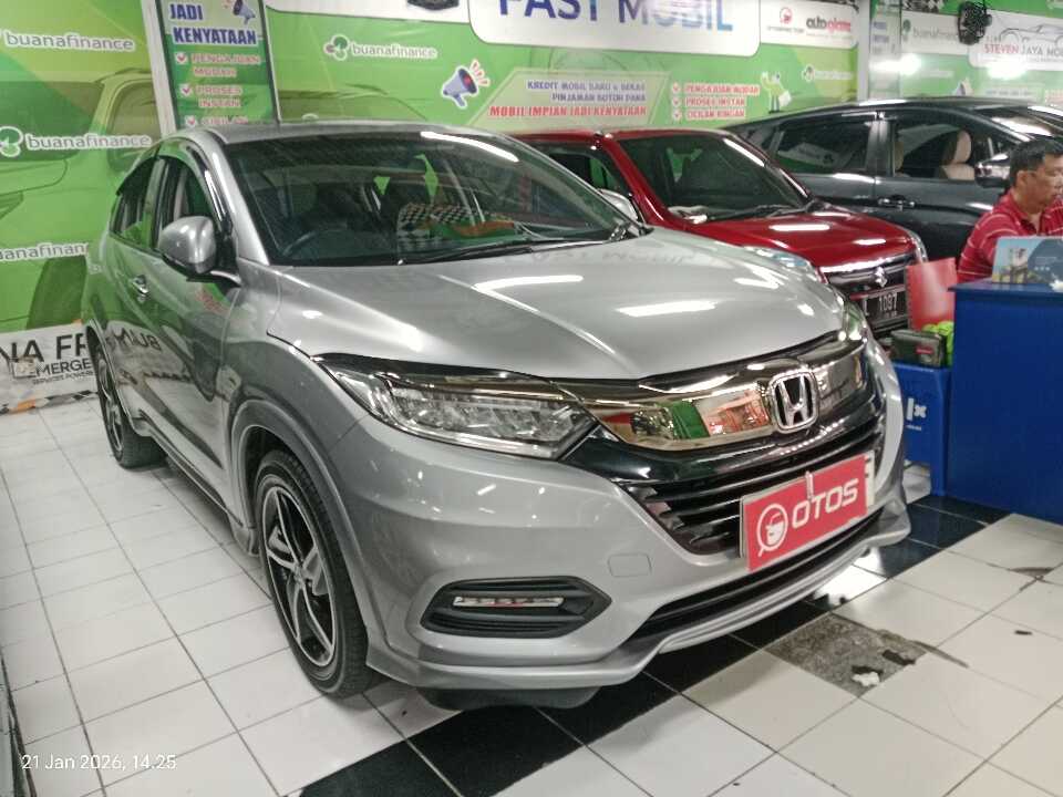 2019 Honda HR-V 1.8 RS - Foto 1 dari 6