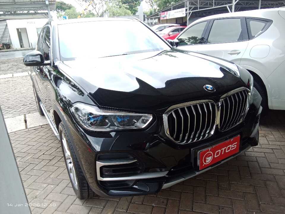 2023 BMW X5 3.0 Xdrive40i Xline - Foto 1 dari 6