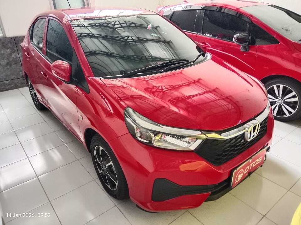 2024 Honda Brio 1.2 Satya E - Foto 1 dari 6