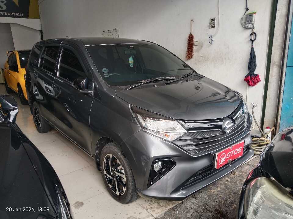 2024 Daihatsu Sigra 1.2 R - Foto 1 dari 6