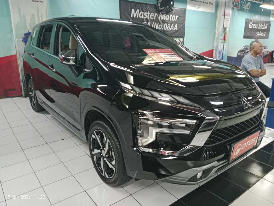 2023 Mitsubishi Xpander 1.5 Ultimate - Foto 1 dari 6