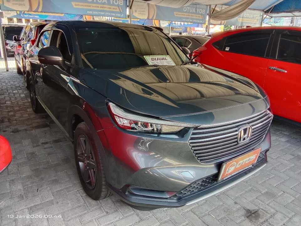 2023 Honda HR-V 1.5 E - Foto 1 dari 6