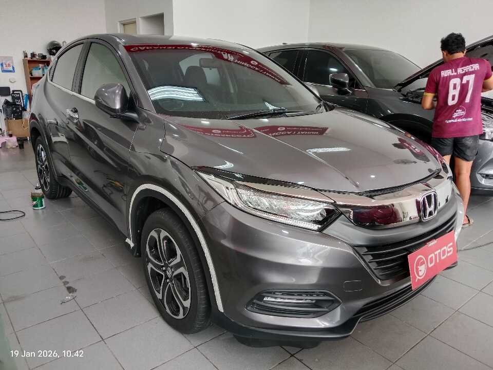 2020 Honda HR-V 1.5 E - Foto 1 dari 6