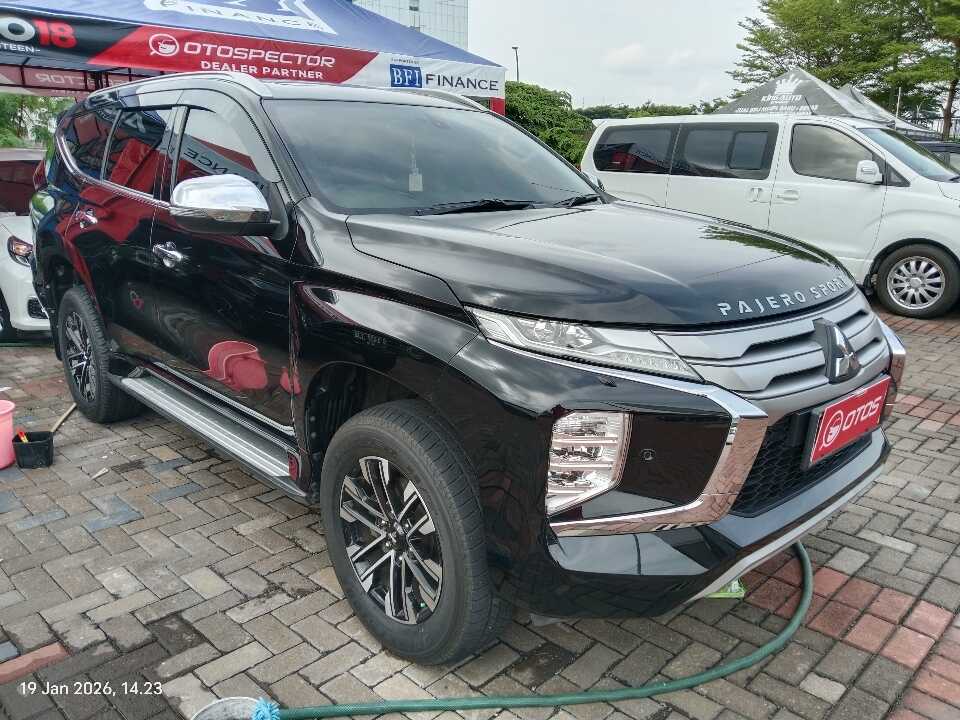 2022 Mitsubishi Pajero Sport 2.4 Dakar 4X2 - Foto 1 dari 6
