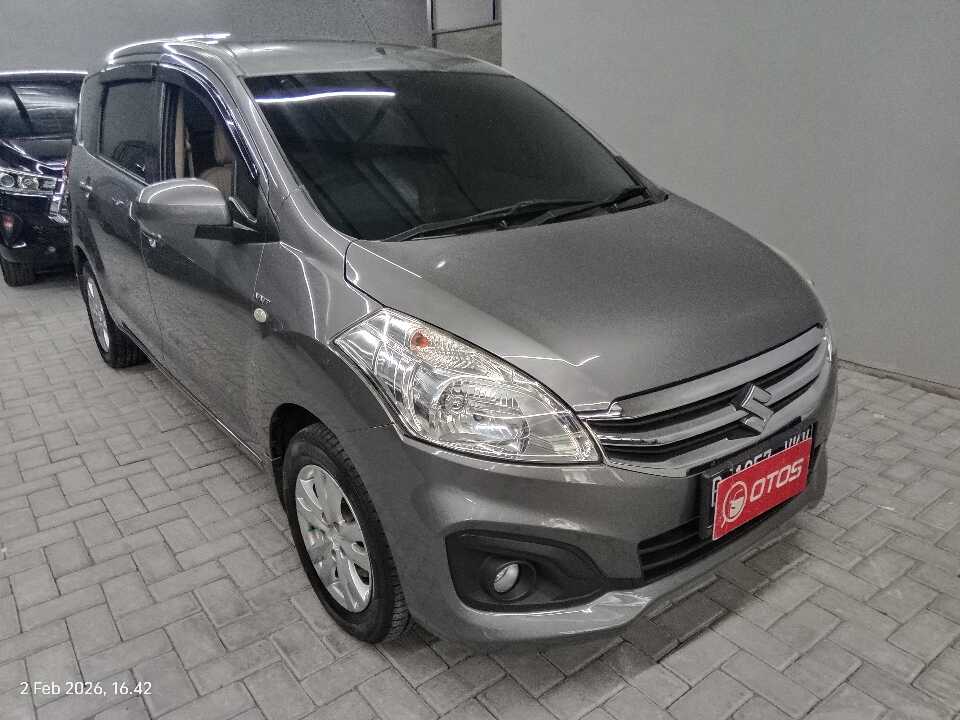 2017 Suzuki Ertiga 1.4 GL - Foto 1 dari 6