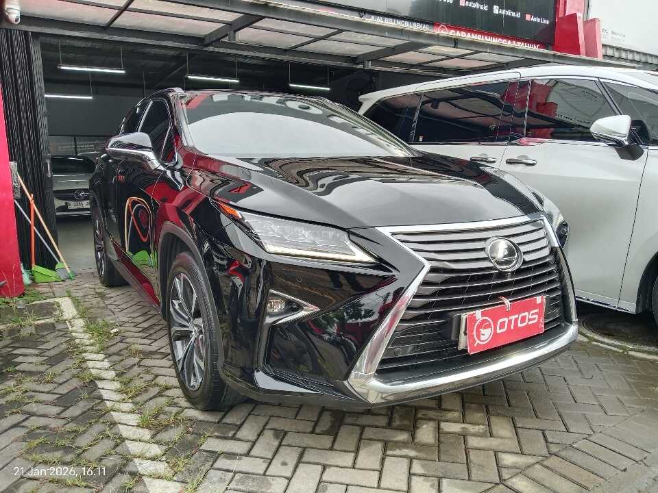 2016 Lexus RX 200t 2.0 - Foto 1 dari 6