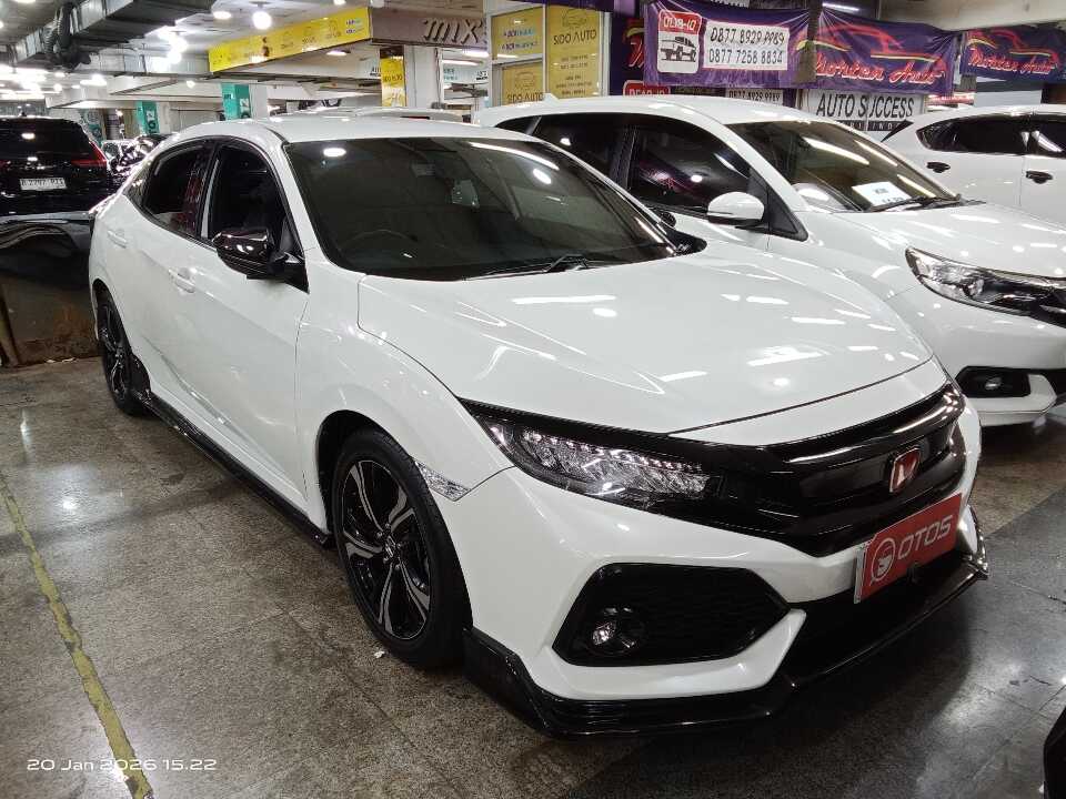 2018 Honda Civic 1.5 E - Foto 1 dari 6