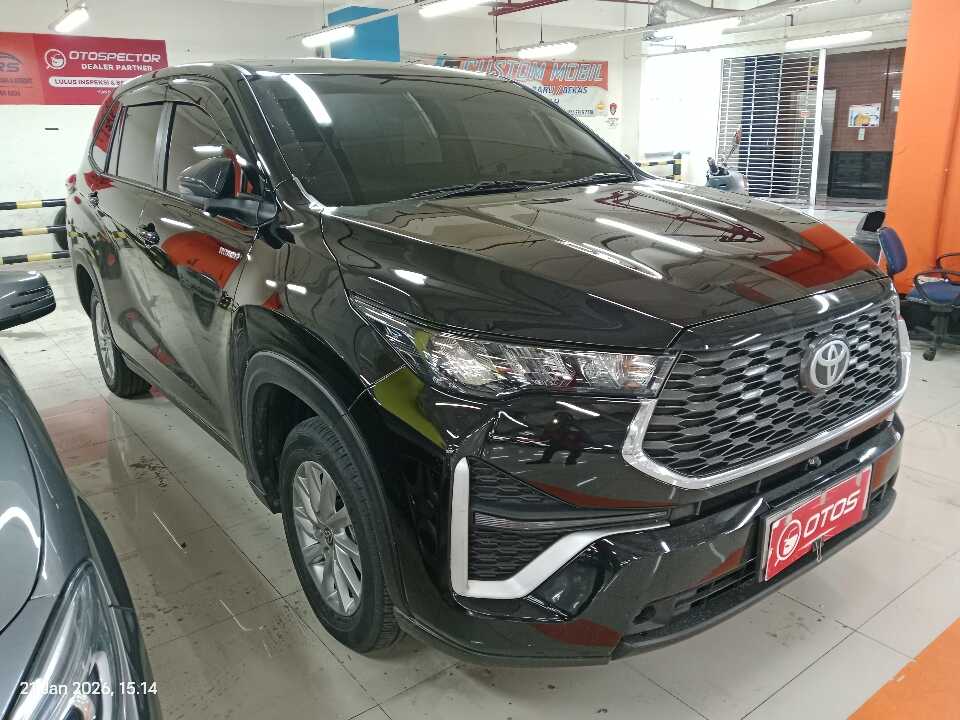 2024 Toyota Kijang Innova 2.0 Zenix G HV CVT - Foto 1 dari 6