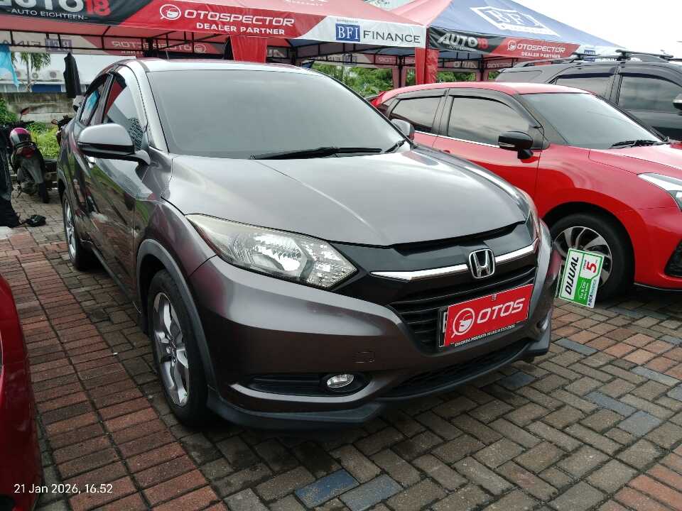 2017 Honda HR-V 1.5 E - Foto 1 dari 6