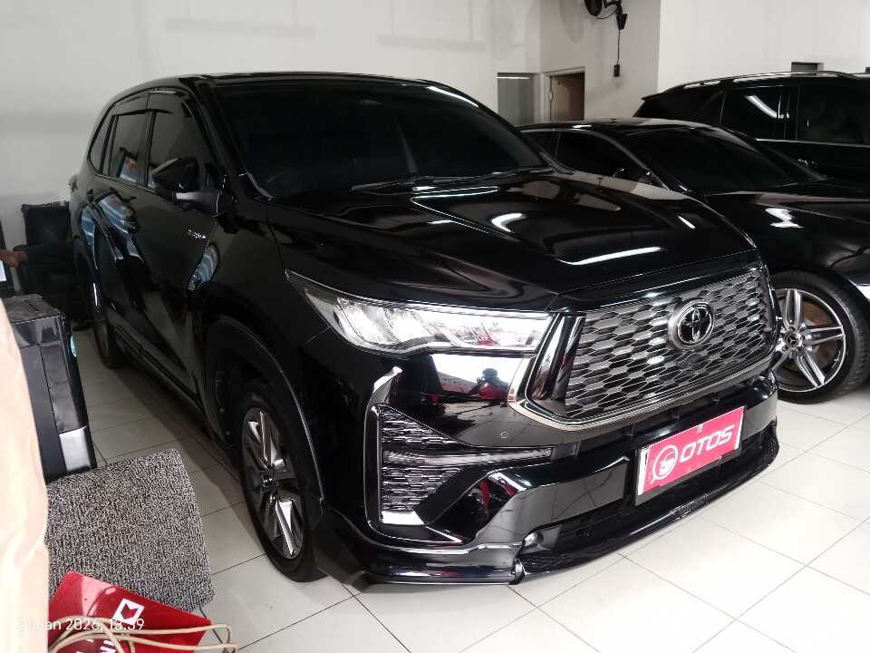 2022 Toyota Kijang Innova 2.0 Zenix Q HV CVT TSS