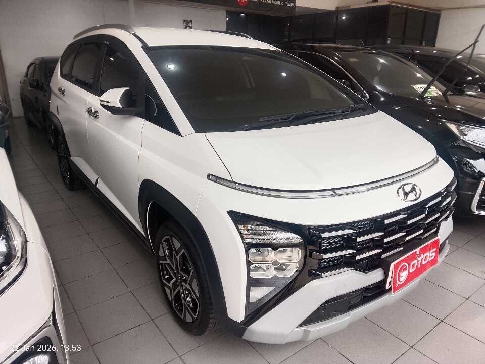 2023 Hyundai Stargazer 1.5 Prime - Foto 1 dari 6