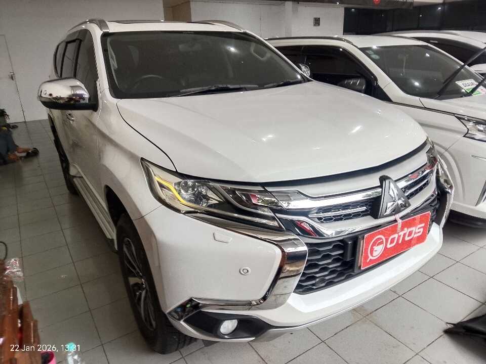 2019 Mitsubishi Pajero Sport 2.4 Dakar 4X2 - Foto 1 dari 6
