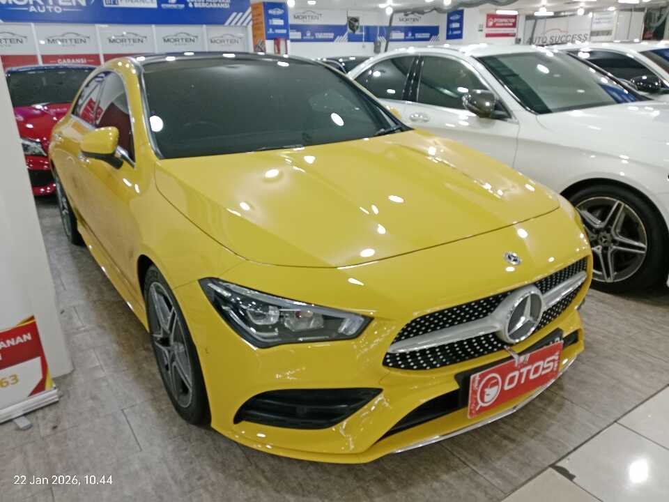2020 Mercedes-Benz CLA200 1.3 - Foto 1 dari 6