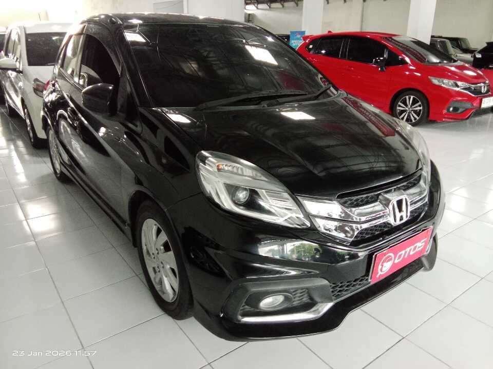 2016 Honda Brio 1.2 RS - Foto 1 dari 6