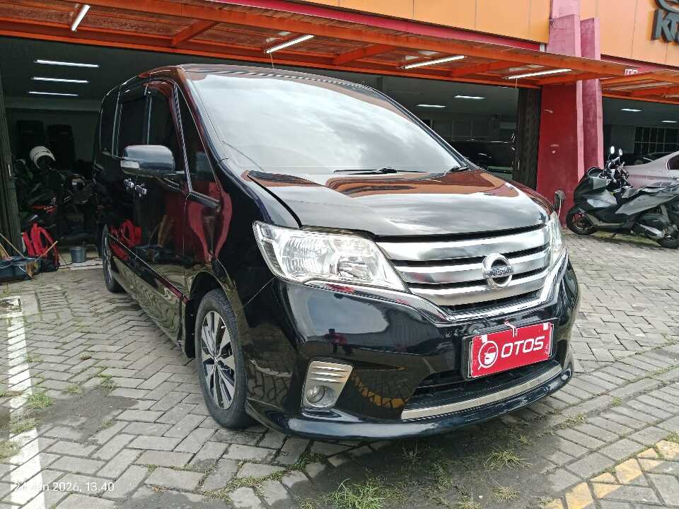 2013 Nissan Serena 2.0 Highway Star - Foto 1 dari 6