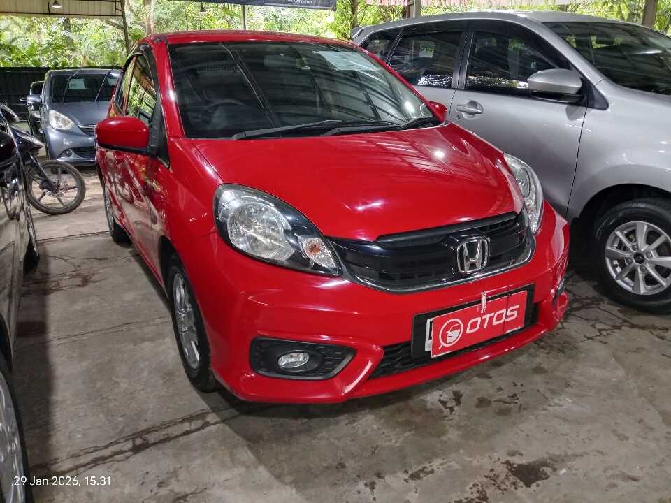 2017 Honda Brio 1.2 Satya E - Foto 1 dari 6