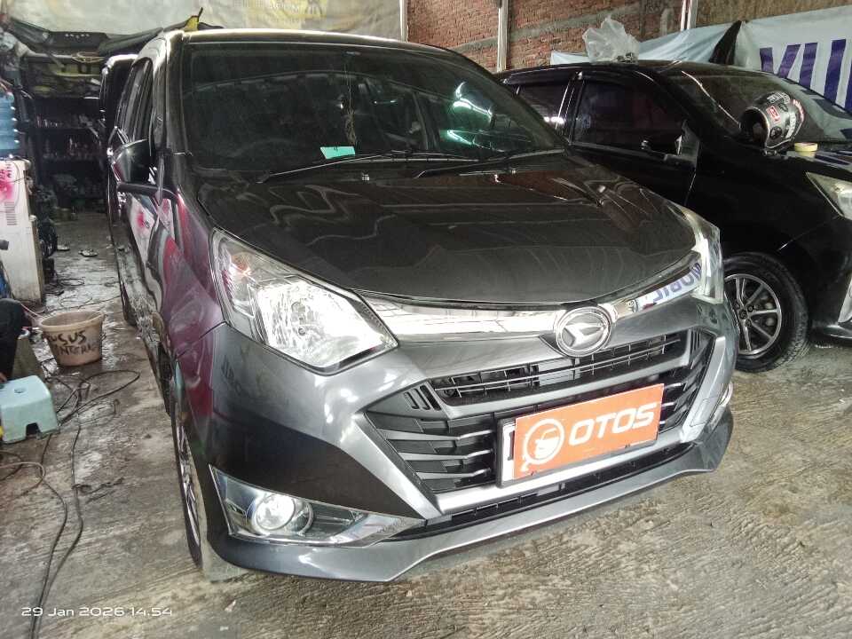 2018 Daihatsu Sigra 1.2 R - Foto 1 dari 6