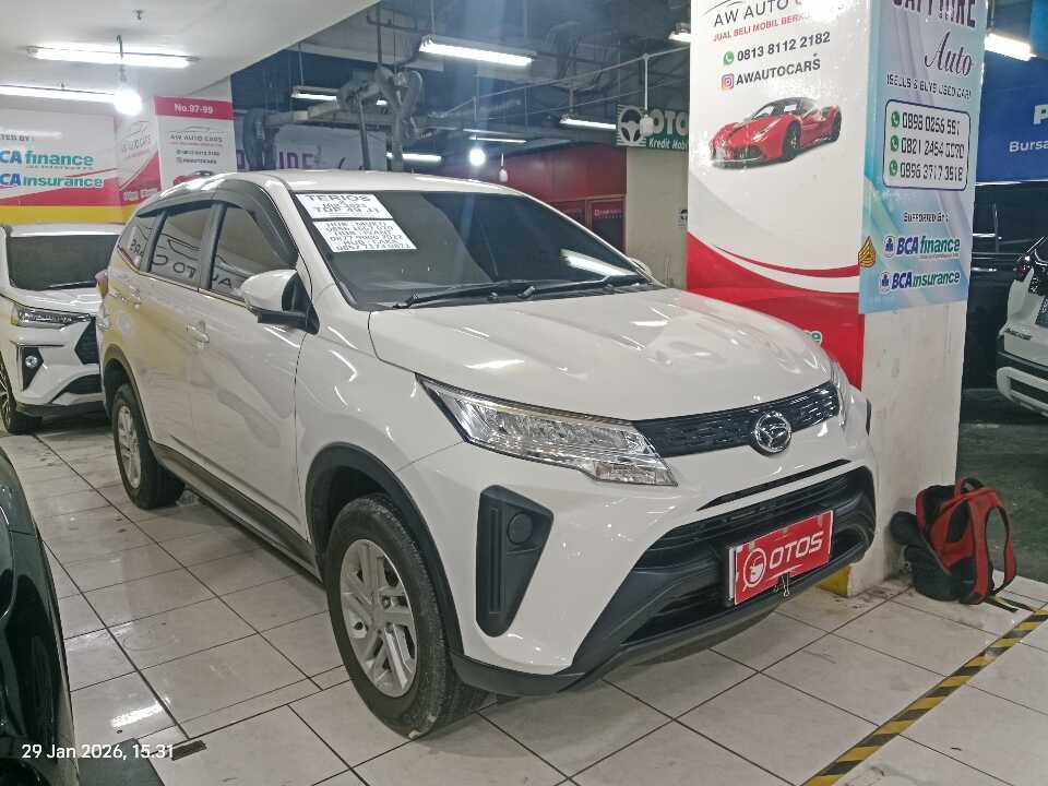 2023 Daihatsu Terios 1.5 X - Foto 1 dari 6