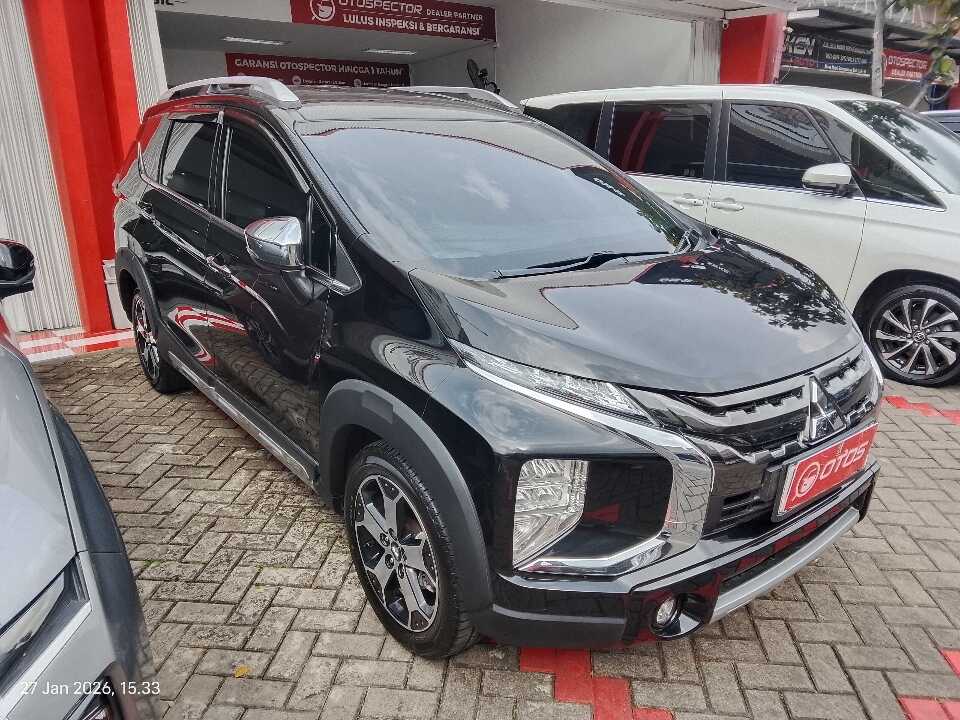2020 Mitsubishi Xpander 1.5 Cross - Foto 1 dari 6