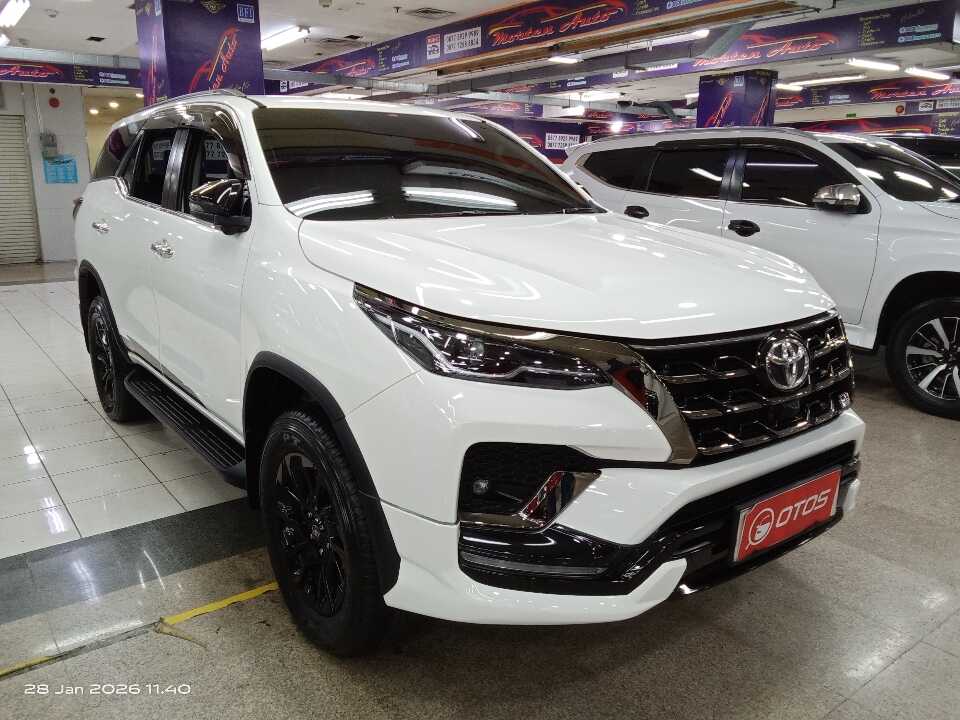 2023 Toyota Fortuner 2.8 4X2 VRZ