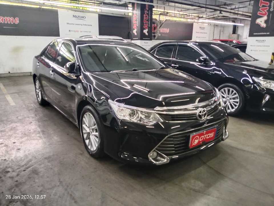 2015 Toyota Camry 2.5 V - Foto 1 dari 6