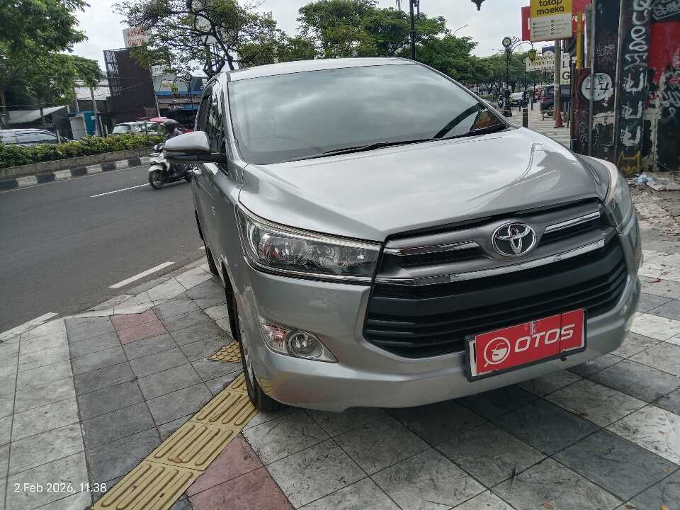 2019 Toyota Kijang Innova 2.0 G - Foto 1 dari 6