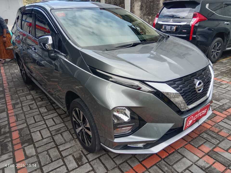 2019 Nissan Livina 1.5 VL - Foto 1 dari 6