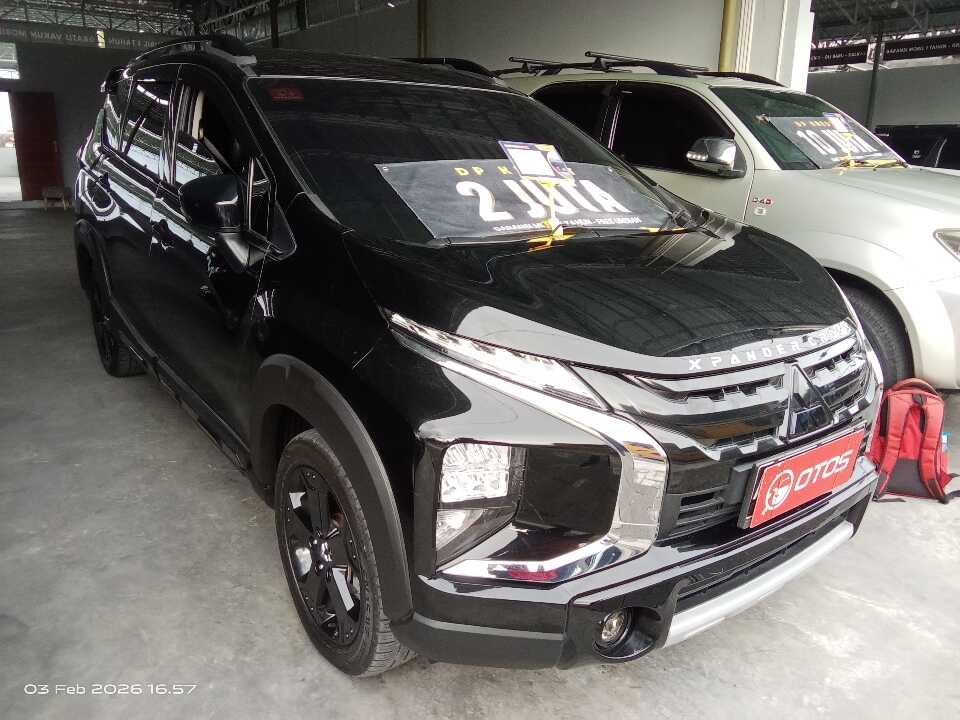 2021 Mitsubishi Xpander 1.5 Cross - Foto 1 dari 6