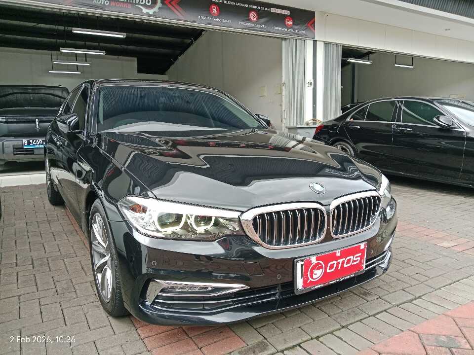 2018 BMW 520i 2.0 - Foto 1 dari 6