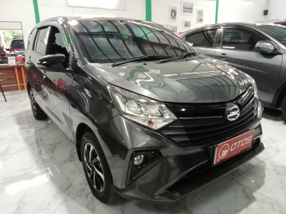 2024 Daihatsu Sigra 1.2 R - Foto 1 dari 6