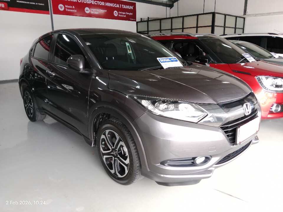 2017 Honda HR-V 1.8 RS - Foto 1 dari 6