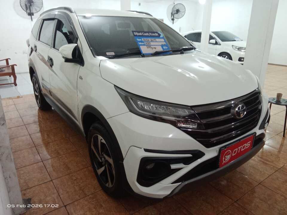 2021 Toyota Rush 1.5 S GR Sport - Foto 1 dari 6