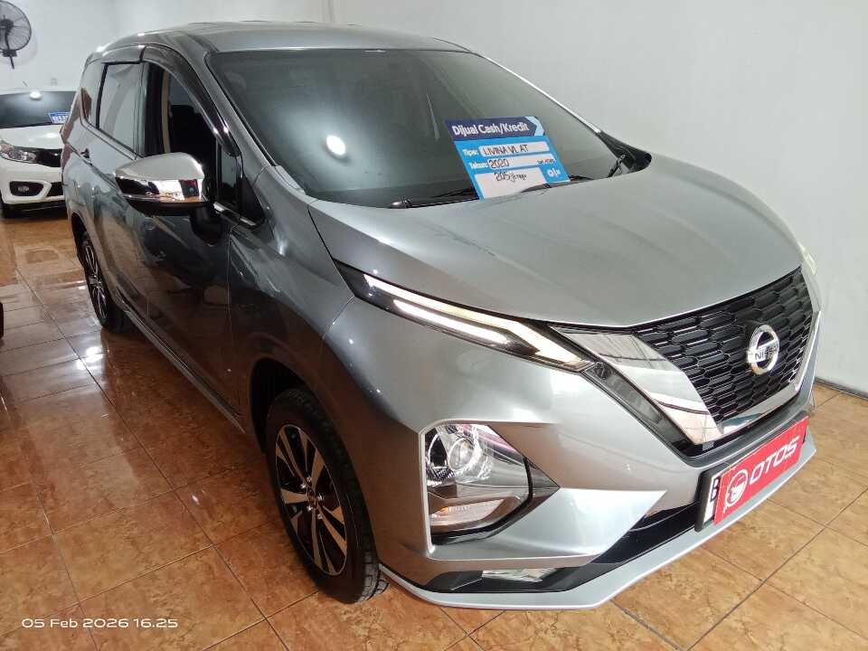 2019 Nissan Livina 1.5 VL - Foto 1 dari 6