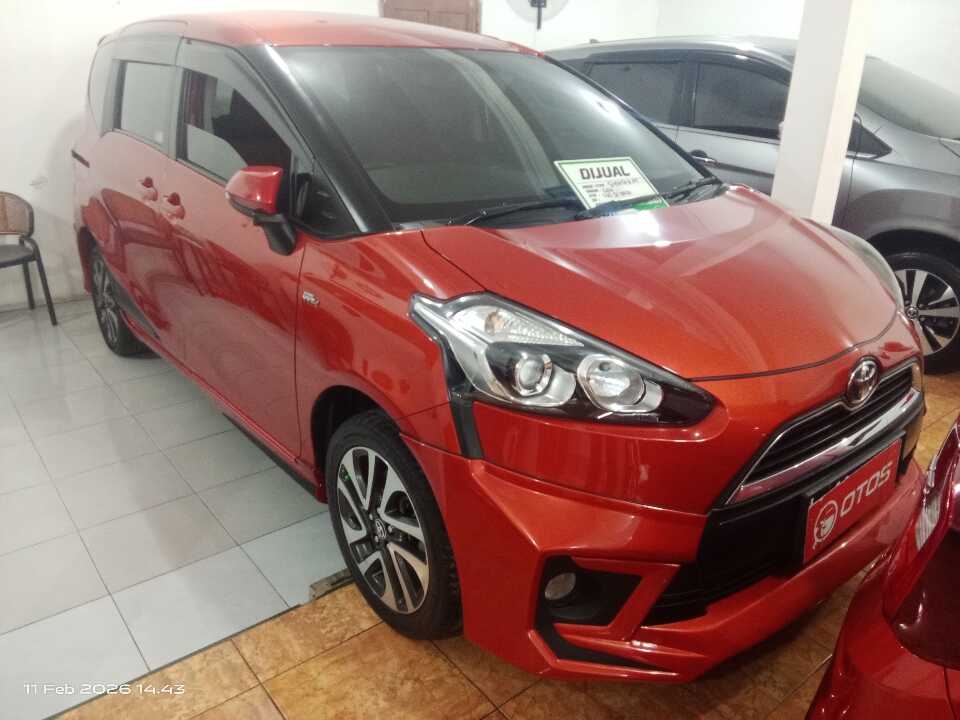 2016 Toyota Sienta 1.5 V - Foto 1 dari 6