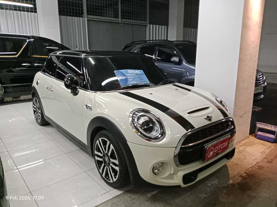 2019 MINI Cooper 2.0 S - Foto 1 dari 6