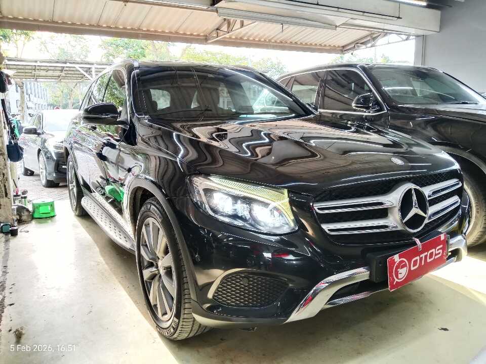 2015 Mercedes-Benz GLC250 2.0 - Foto 1 dari 6