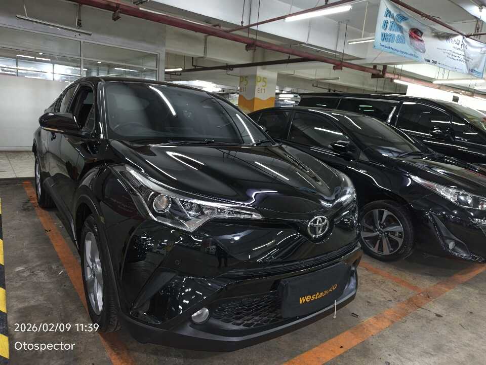2018 Toyota C-HR 1.8 - Foto 1 dari 6