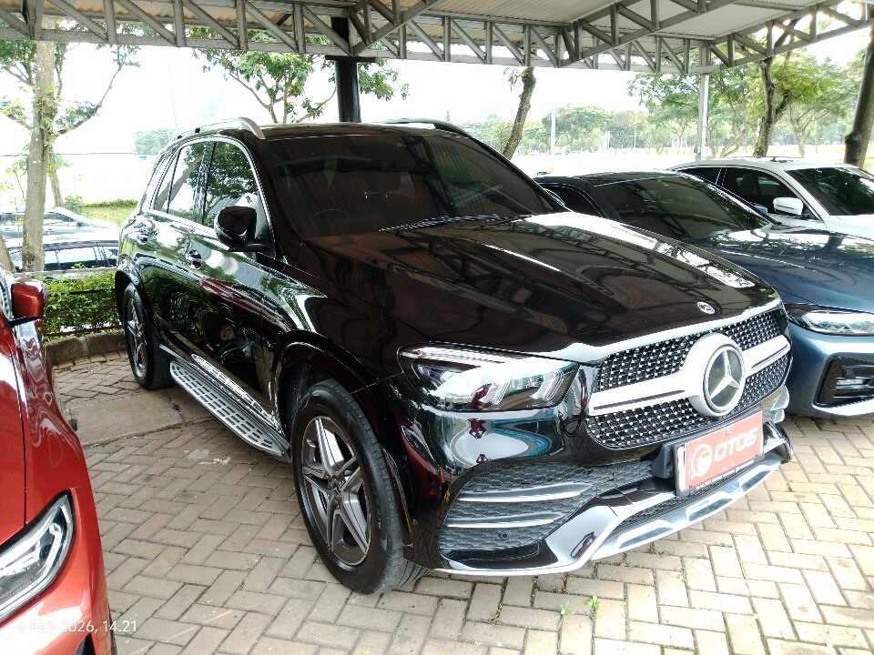 2023 Mercedes-Benz GLE450 3.0 4MATIC AMG Line - Foto 1 dari 6