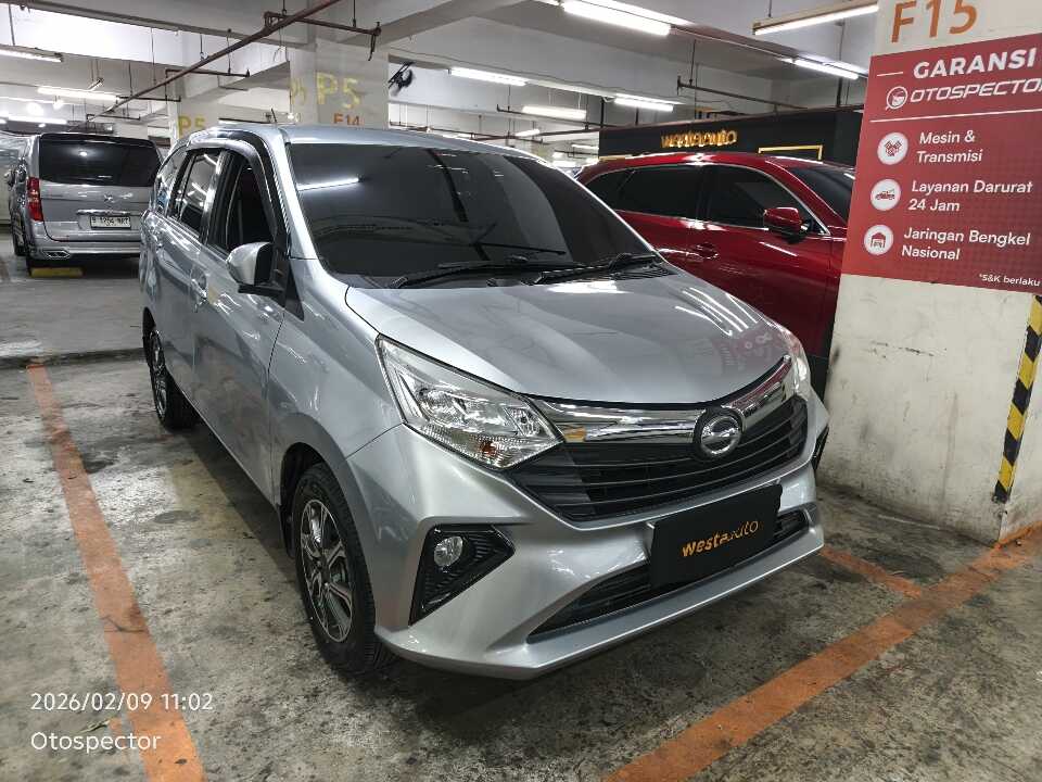 2020 Daihatsu Sigra 1.2 R - Foto 1 dari 6