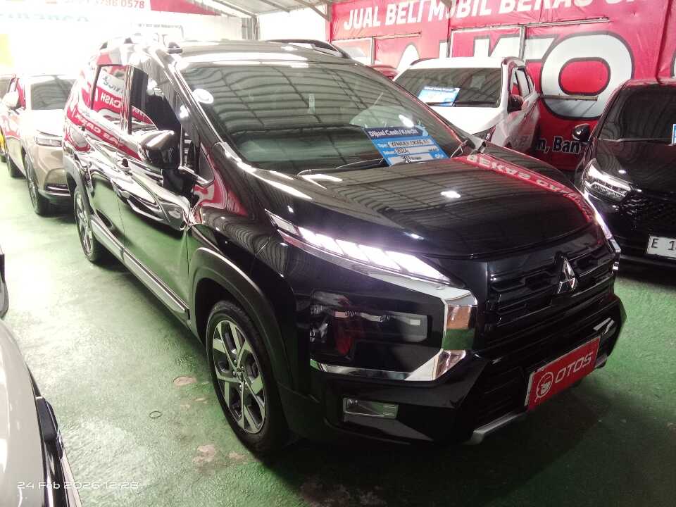 2024 Mitsubishi Xpander 1.5 Cross - Foto 1 dari 6